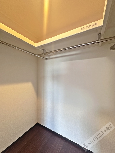 収納　大容量のウォークインクローク♪