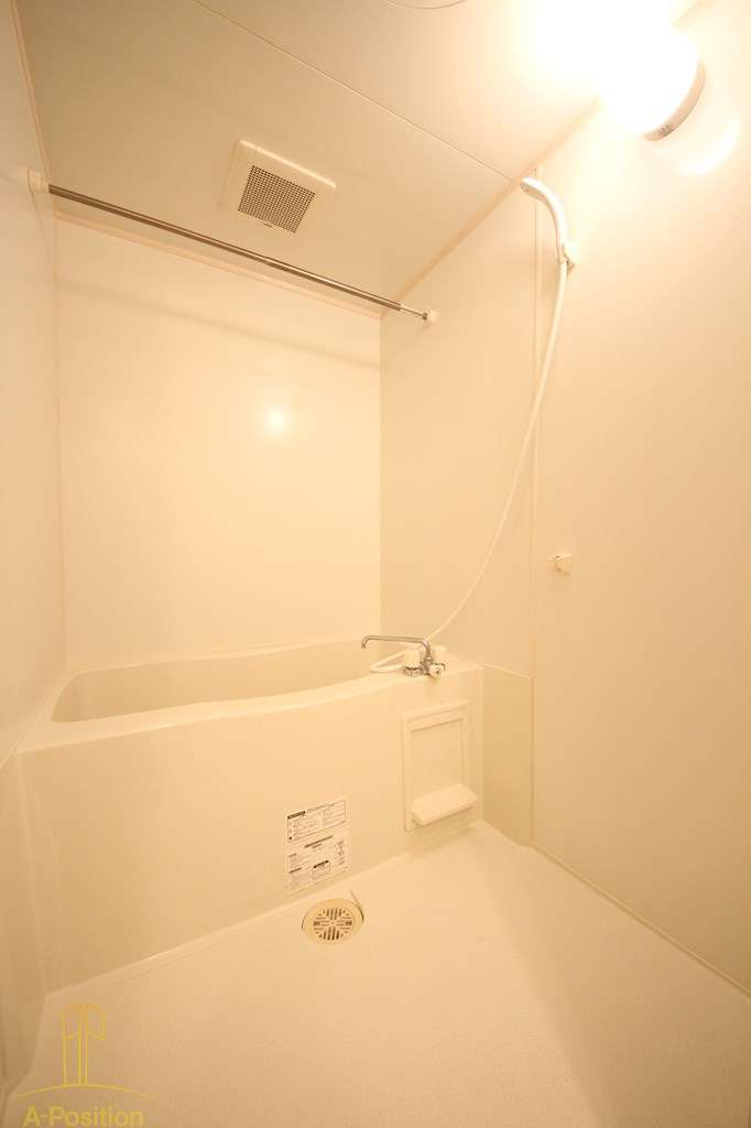 バス・シャワールーム　ＺERO千代崎
