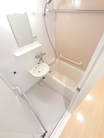 バス・シャワールーム　同建築会社施工例になります。