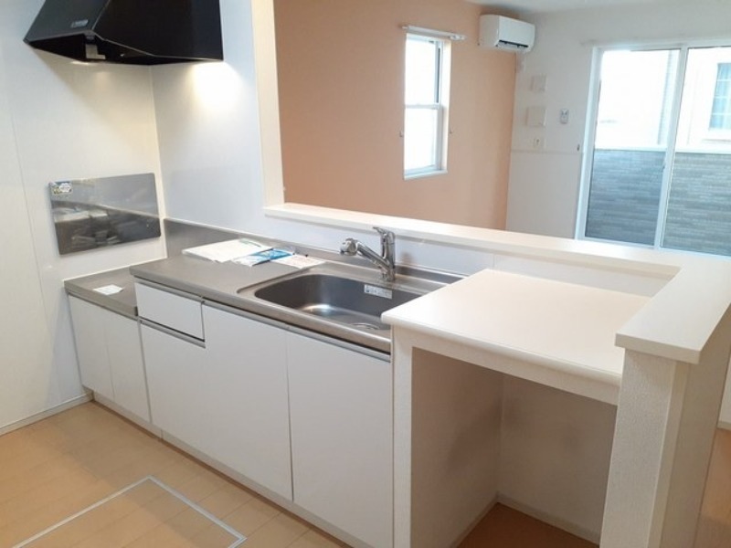 キッチン　図面と現状に相違がある場合には現状を優先