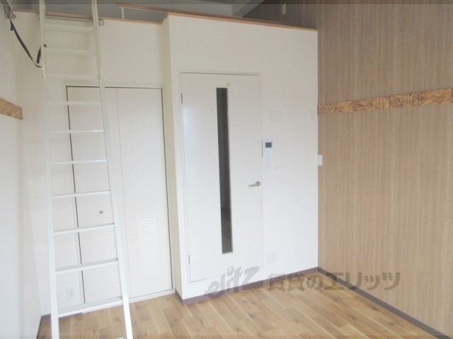 居室・リビング　洋室