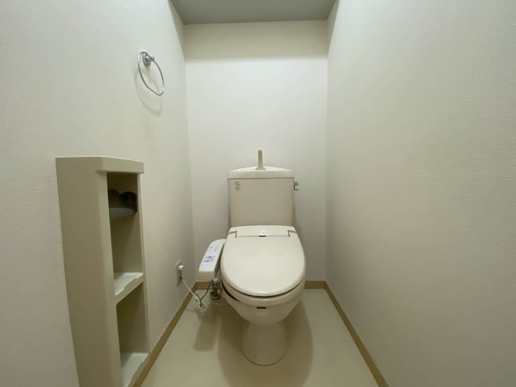 トイレ　トイレ