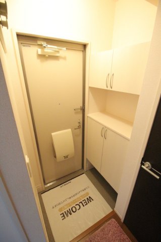 玄関　シンプルで使いやすい玄関です