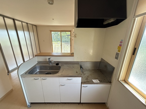 キッチン　※別部屋の写真です