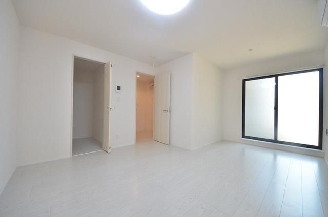 居室・リビング　★お部屋探しは株式会社タウンハウジング東京まで★