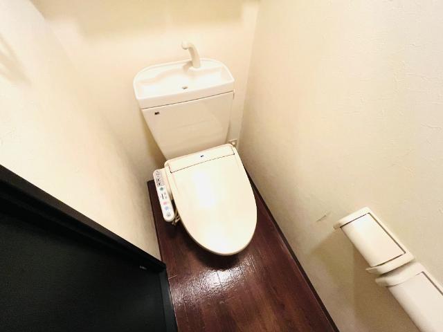 トイレ　シャワー付トイレ