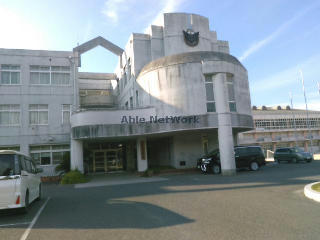 中学校　山陽小野田市立高千帆中学校（中学校）まで3303m