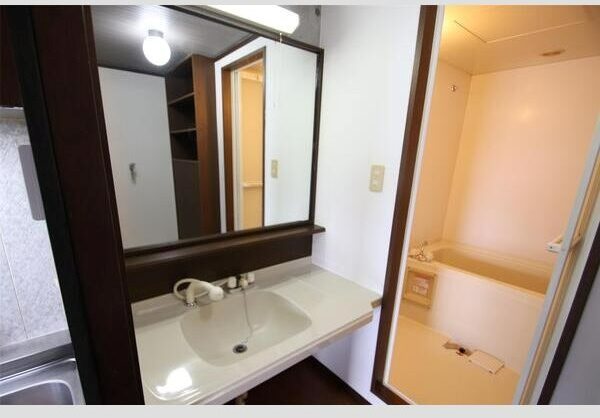 バス・シャワールーム　※他部屋参照