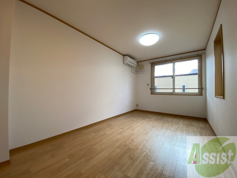 その他部屋・スペース　寝室です。二部屋をどう使うかはあなた次第です！