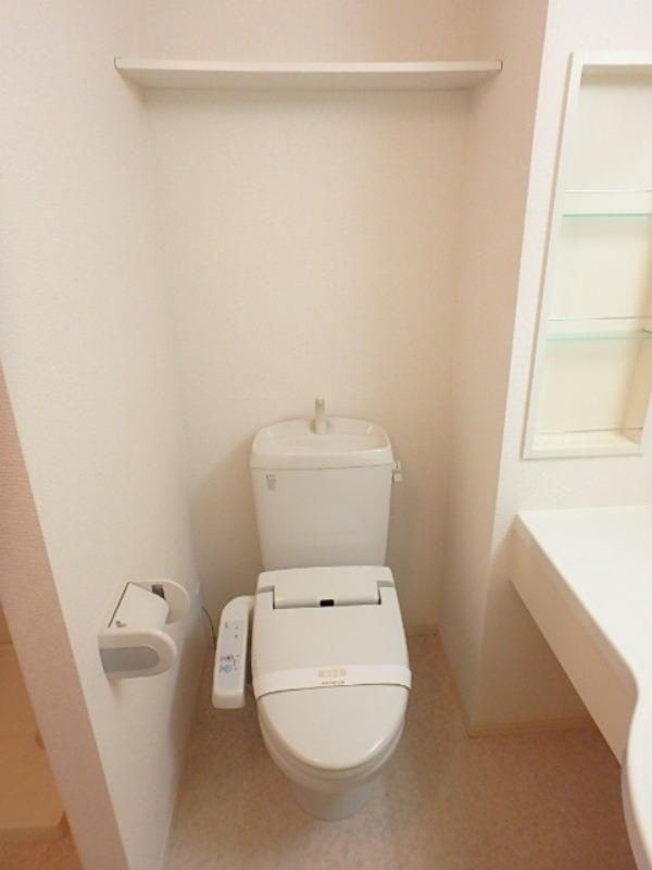 トイレ　図面と現状に相違がある場合には現状を優先