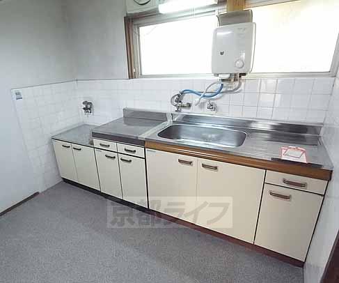 キッチン　ワイドタイプのキッチンですよ