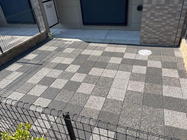 バルコニー　テラス