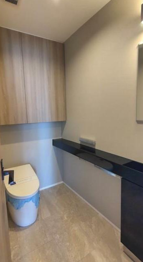 トイレ　別部屋参考写真