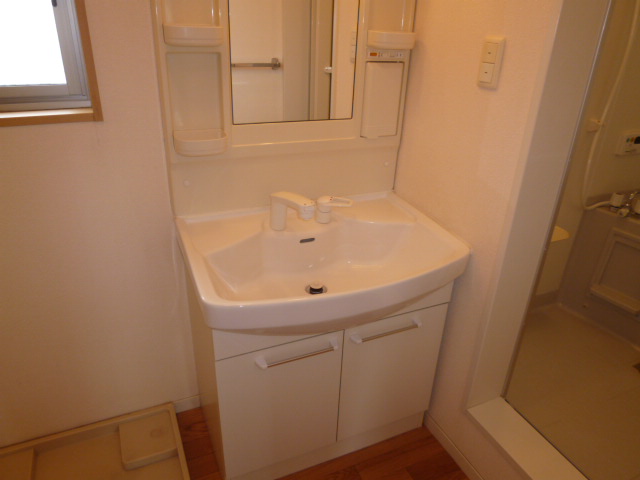 洗面設備　洗髪洗面化粧台