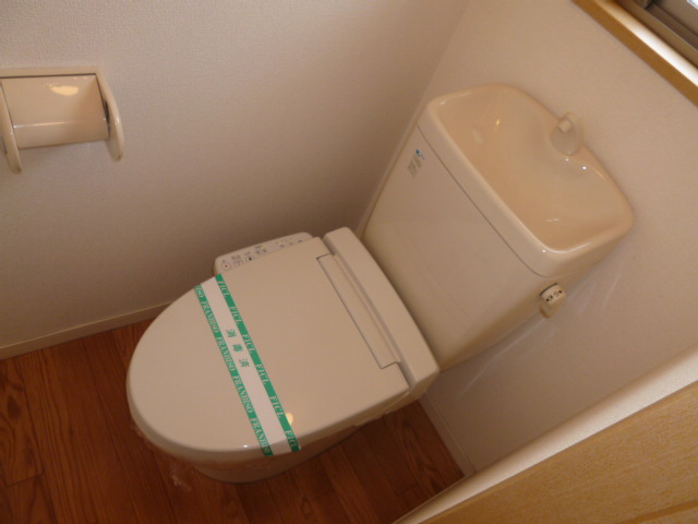 トイレ　シャワー付きトイレ