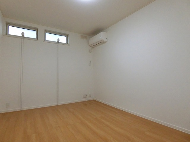 その他部屋・スペース　★6帖の洋室★