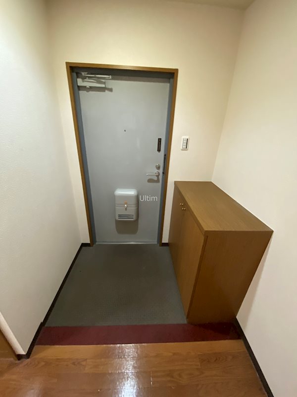 玄関　※別のお部屋のお写真です。御参考までに。