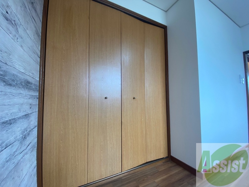 収納　寝室の収納です。物もしまえてお部屋もすっきりしますね。