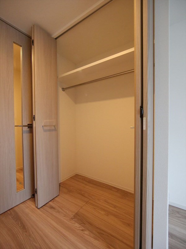 収納　クローゼット（収納充実してます）