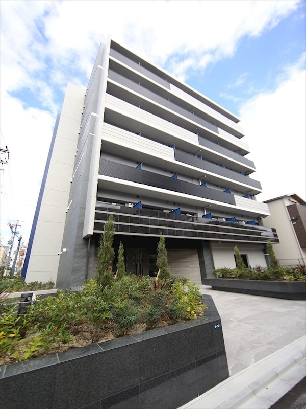 建物外観　外観　オートロック　宅配ＢＯＸ　防犯カメラ