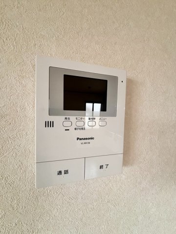 セキュリティ　ＴＶモニターホン搭載です。