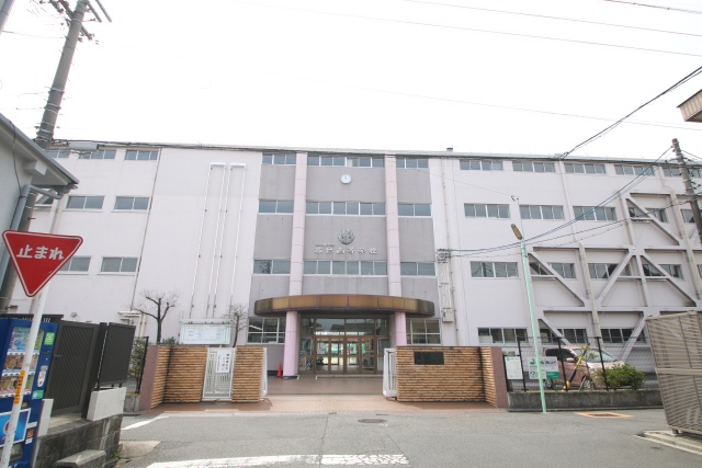 高校・高専　名古屋市立桜台高等学校（高校・高専）まで2053m