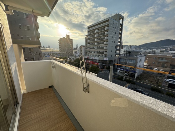 バルコニー　※別部屋の写真です