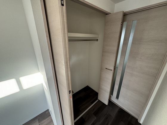 収納　※別部屋の写真です