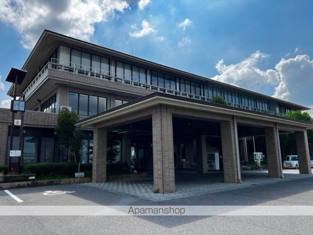 役所　蒲生支所（役所）まで544m