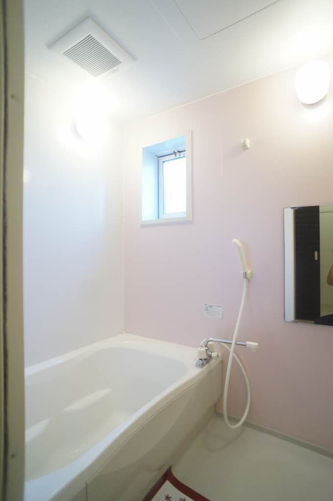 バス・シャワールーム　浴室