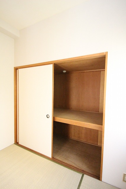 収納　同物件、別号室のものです。