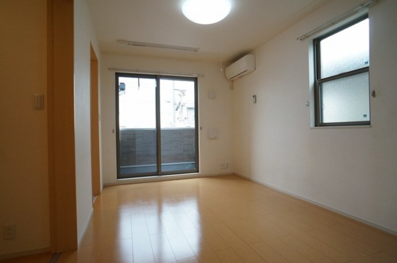 居室・リビング　図面と現状に相違がある場合には現状を優先