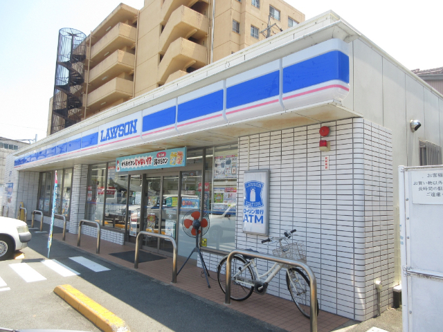 コンビニ　ローソン伊勢岩渕店（コンビニ）まで370m