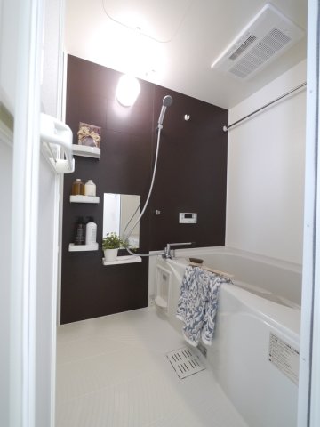 バス・シャワールーム　日々の疲れを癒すお風呂付です