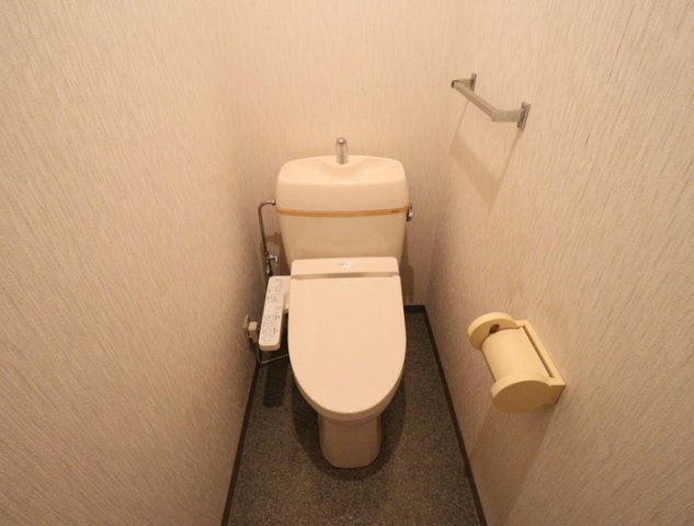 トイレ　清潔感のあるトイレです