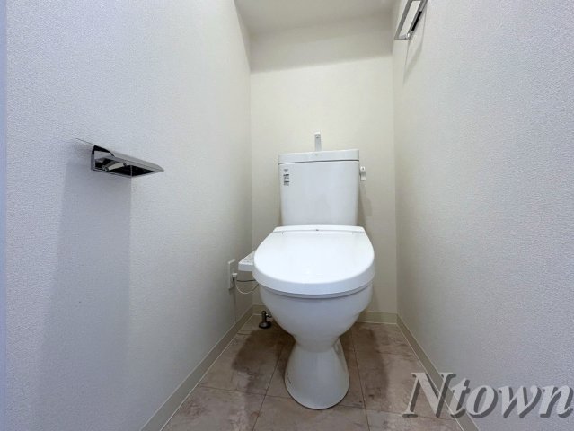 トイレ　ゆったりとした空間のトイレです