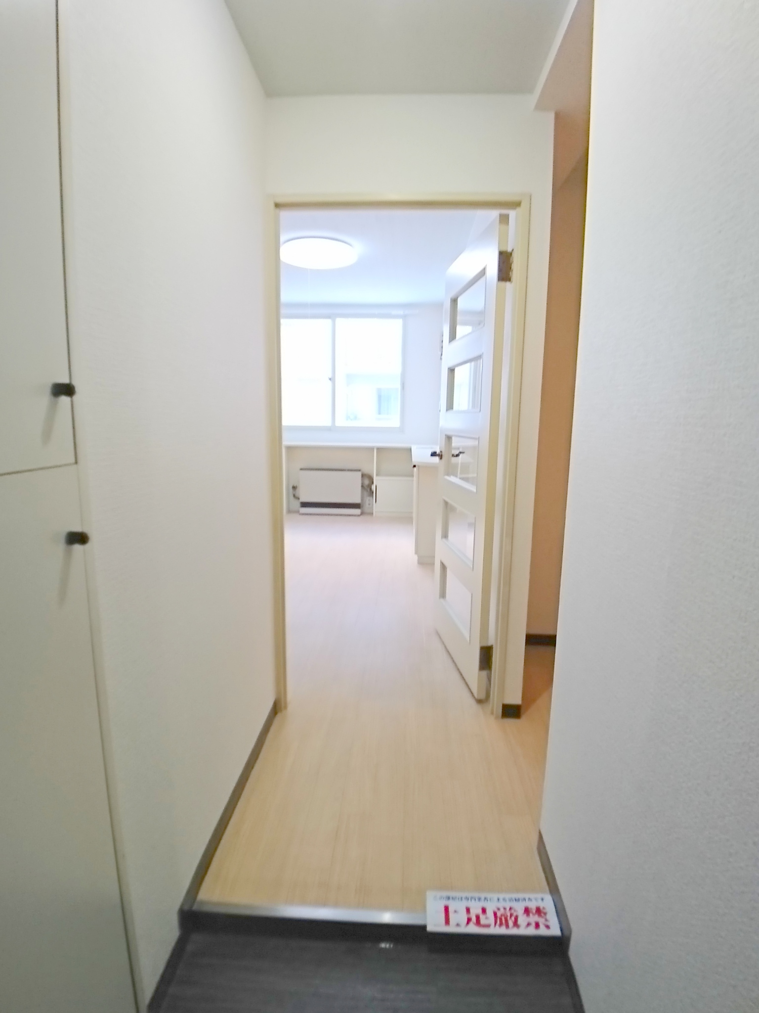 玄関　広々とした玄関です！