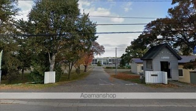 小学校　音更町立下士幌小学校（小学校）まで1508m