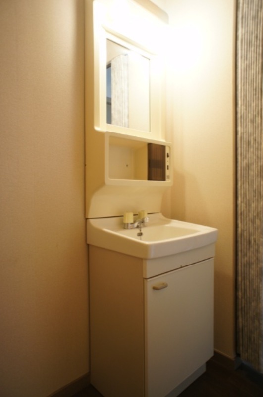 洗面設備　図面と現状に相違がある場合には現状を優先