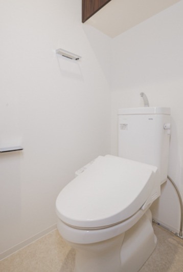 トイレ　※別部屋の参考写真です。