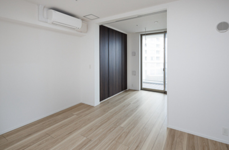 居室・リビング　※別部屋の参考写真です。