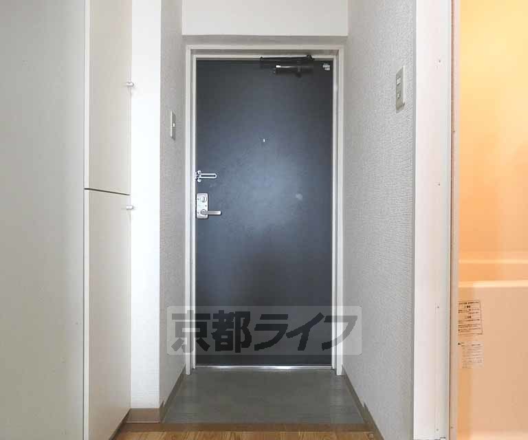 玄関　玄関です。