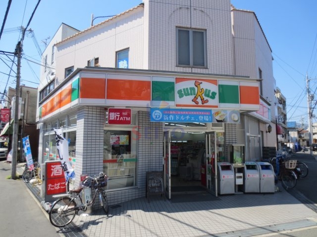 コンビニ　サンクス曽根西町店（コンビニ）まで696m