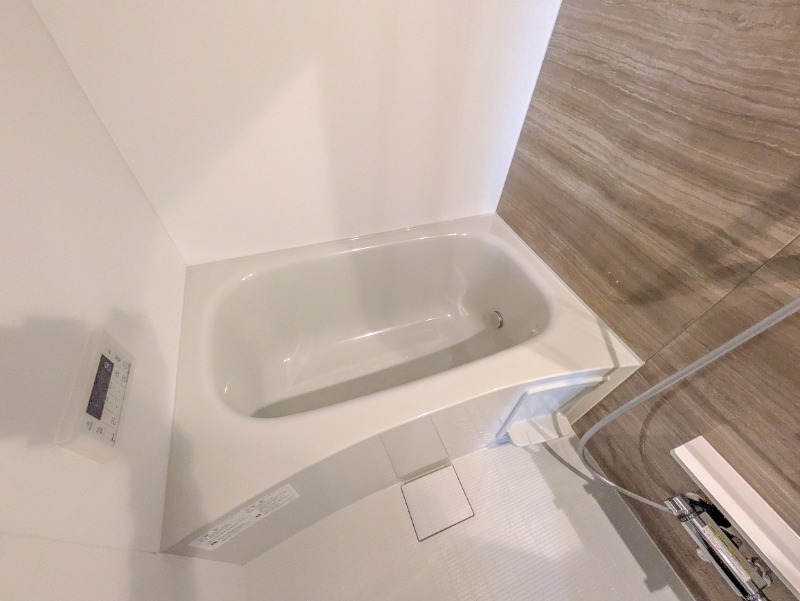 バス・シャワールーム　図面と現状に相違がある場合には現状を優先