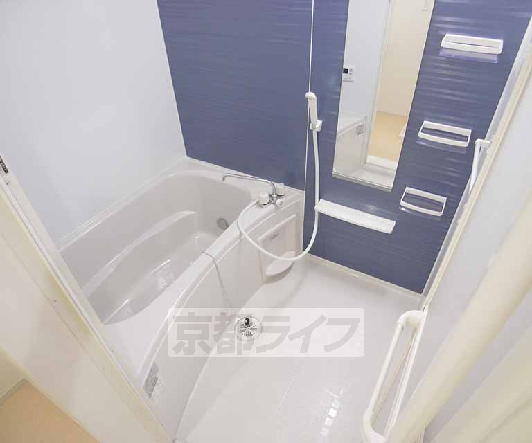 バス・シャワールーム　リラックスできる空間ですよ。