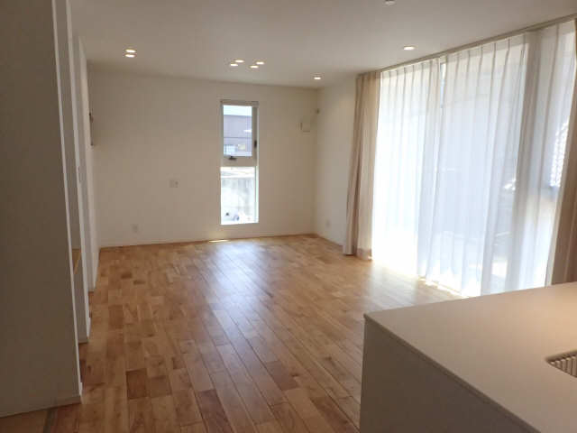 居室・リビング　リビング