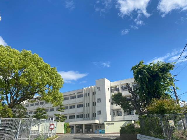 小学校　広島市立落合小学校（小学校）まで600m