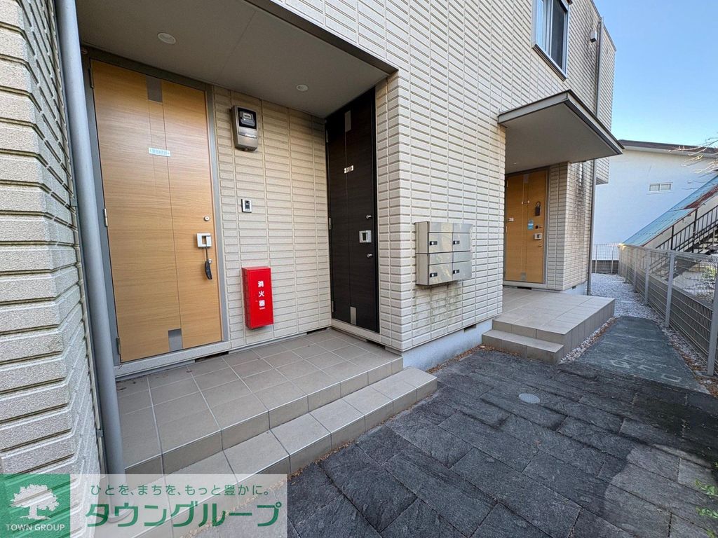 エントランス　エントランス