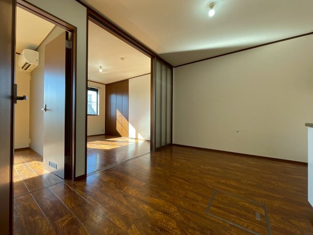 居室・リビング　★ダイニングキッチン★