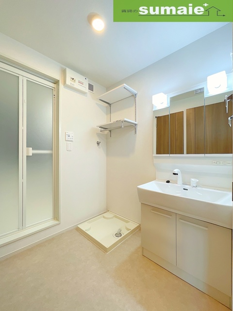 洗面設備　同仕様写真